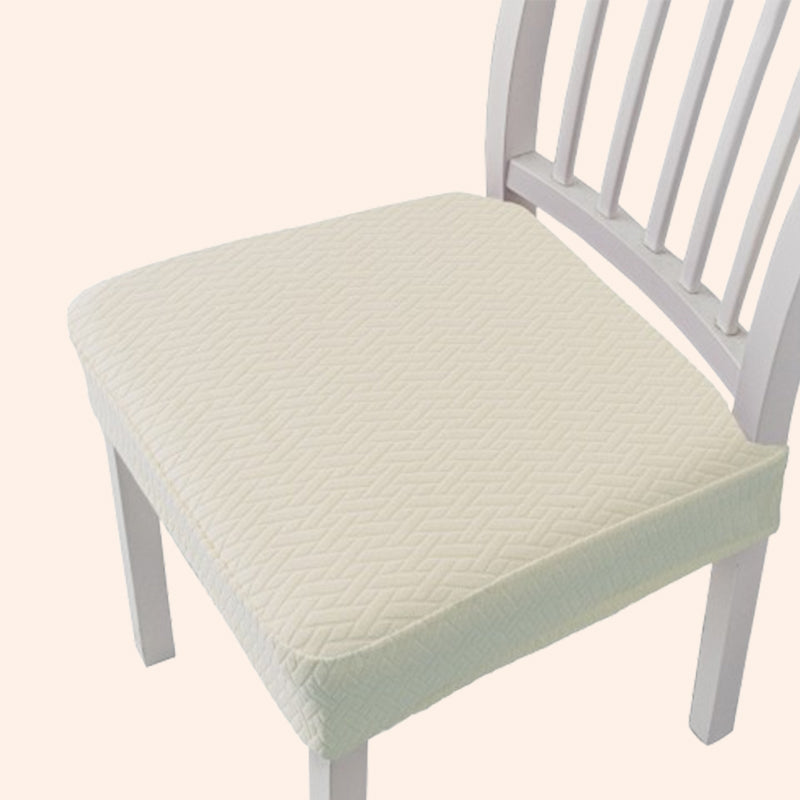 ProtègeChaise™ | Housse imperméable qui transforme vos chaises de salle à manger