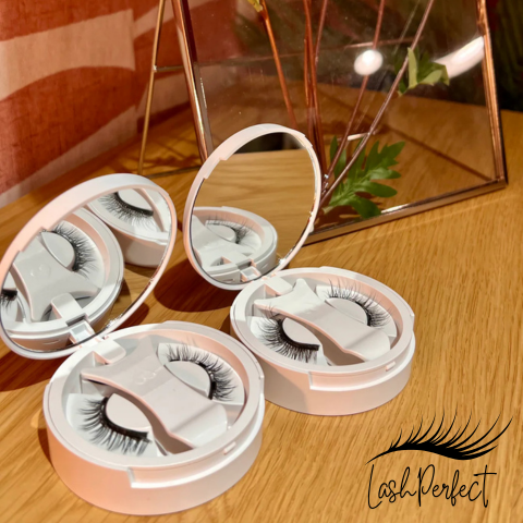 LashPerfect™ | De magnifiques cils sans le chaos de la colle !
